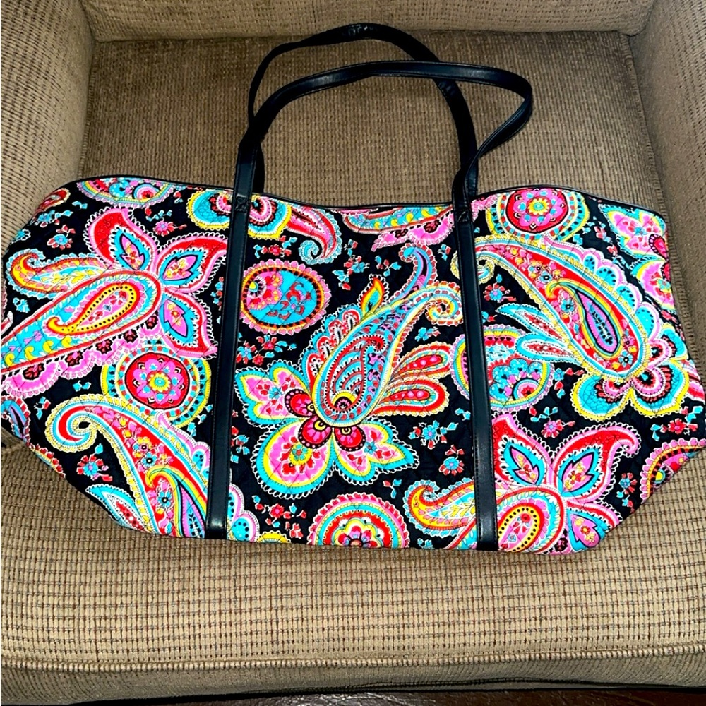 Vera Bradley Travel Tote Bag - Picture 1 of 2